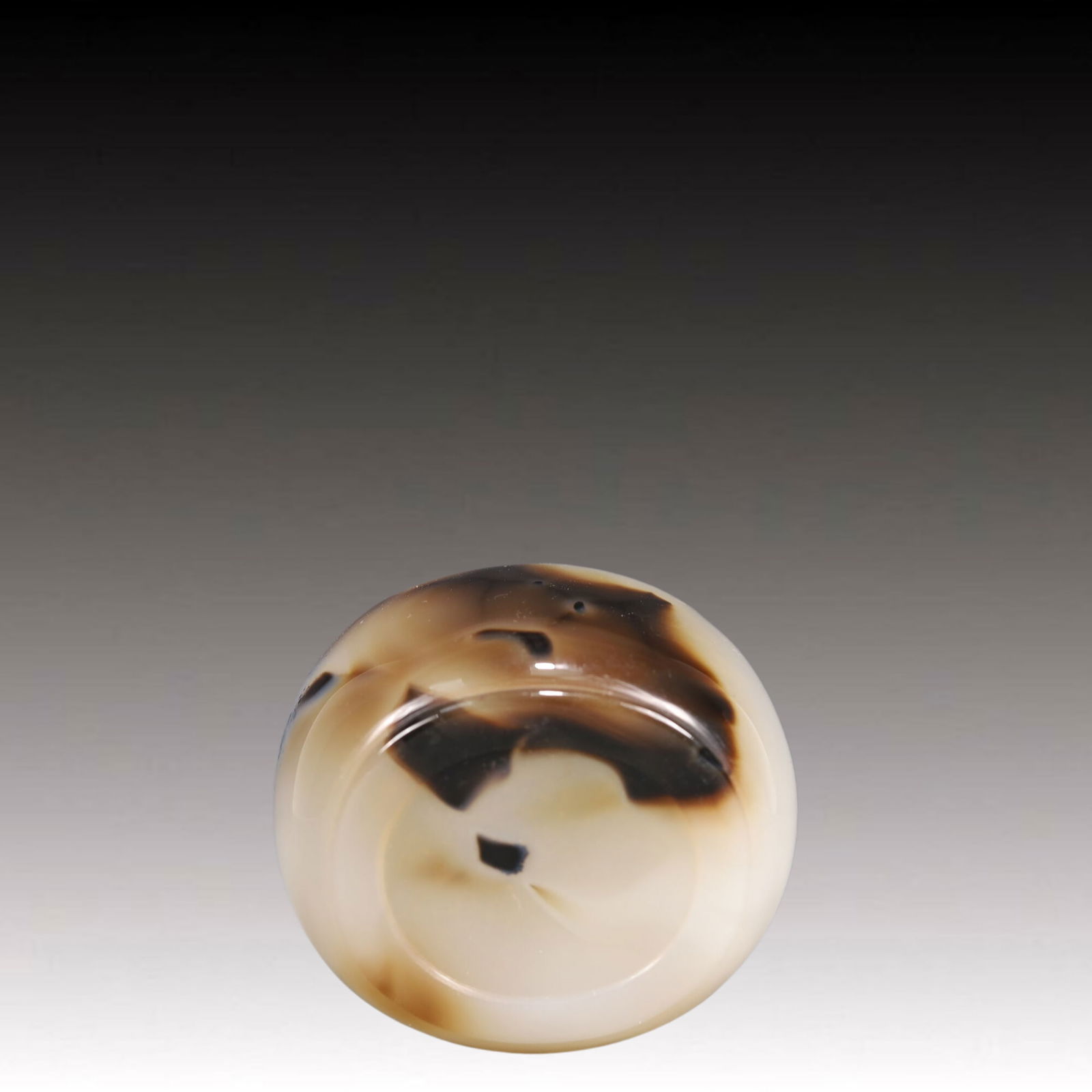 An Exquisite Agate Ornament - 6