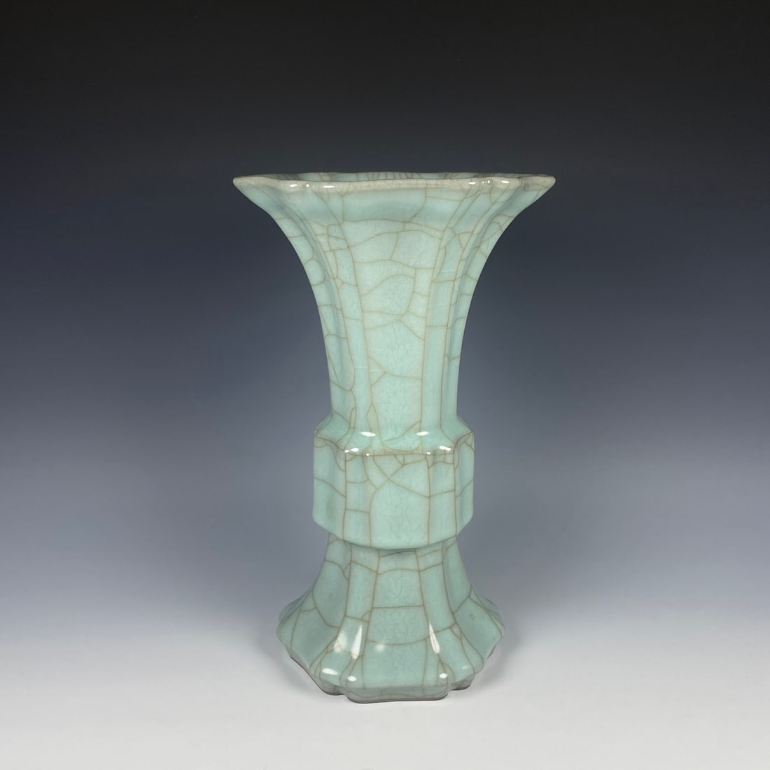 An Exquisite Guan yao Vase (1 of 9)