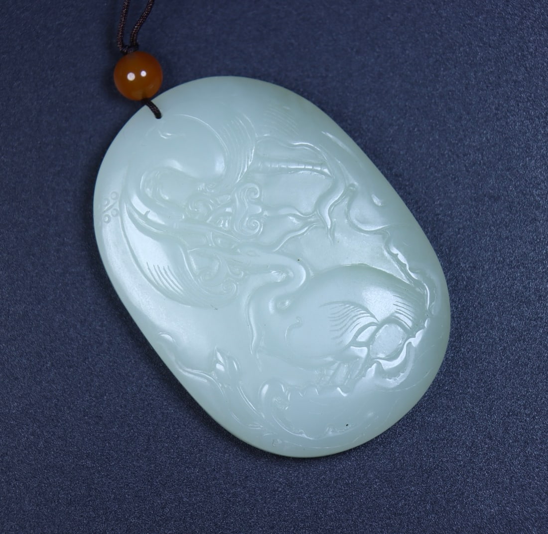An Exquisite White Jade Crane Pattern Pendant - 4