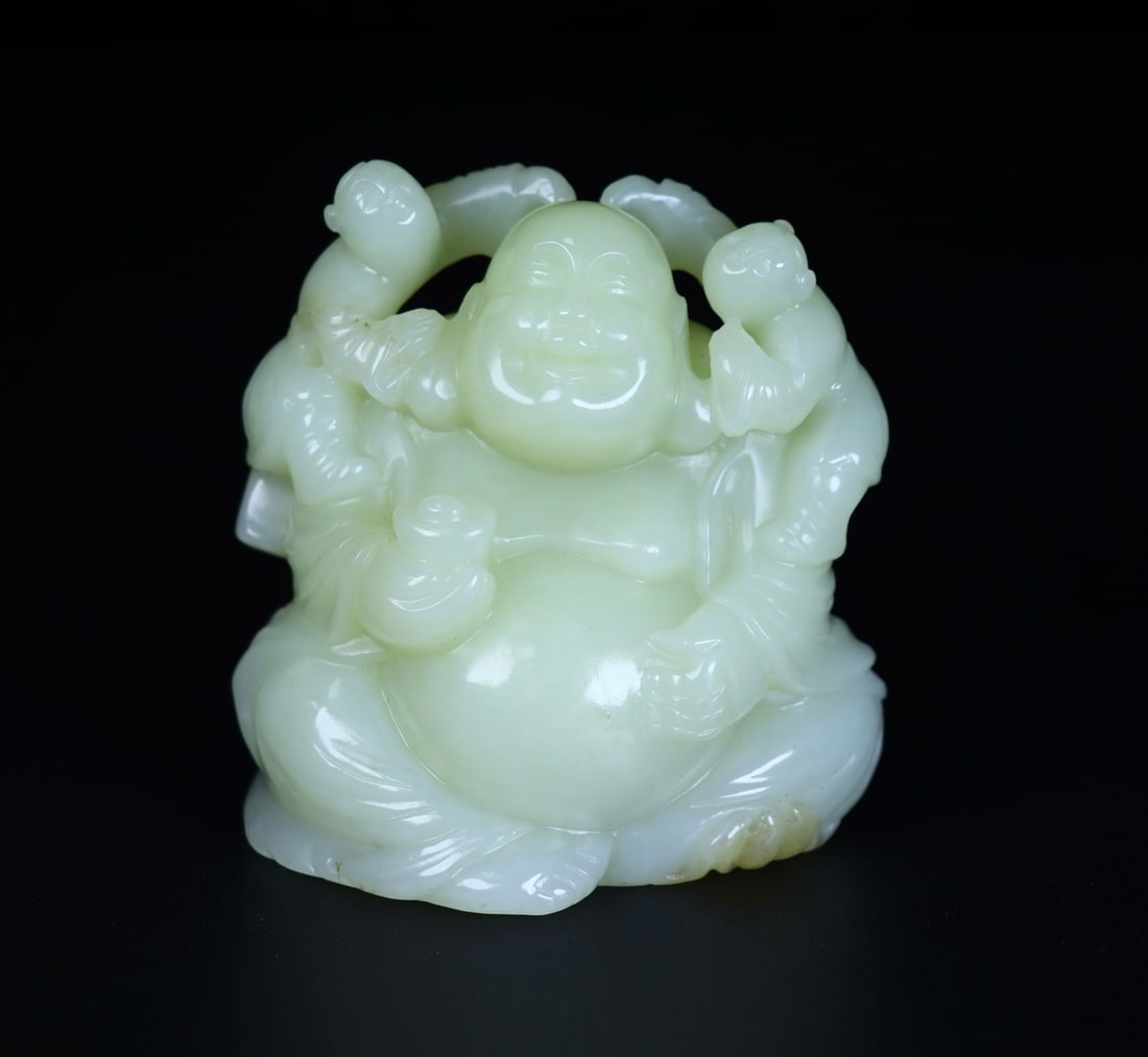 An Exquisite White Jade Figure Ornament: An Exquisite White Jade Figure Ornament,Qing Dynasty,China,Size:3.3inx3.1inx2.2in,Weight:384g 白玉人物摆件,中国清代