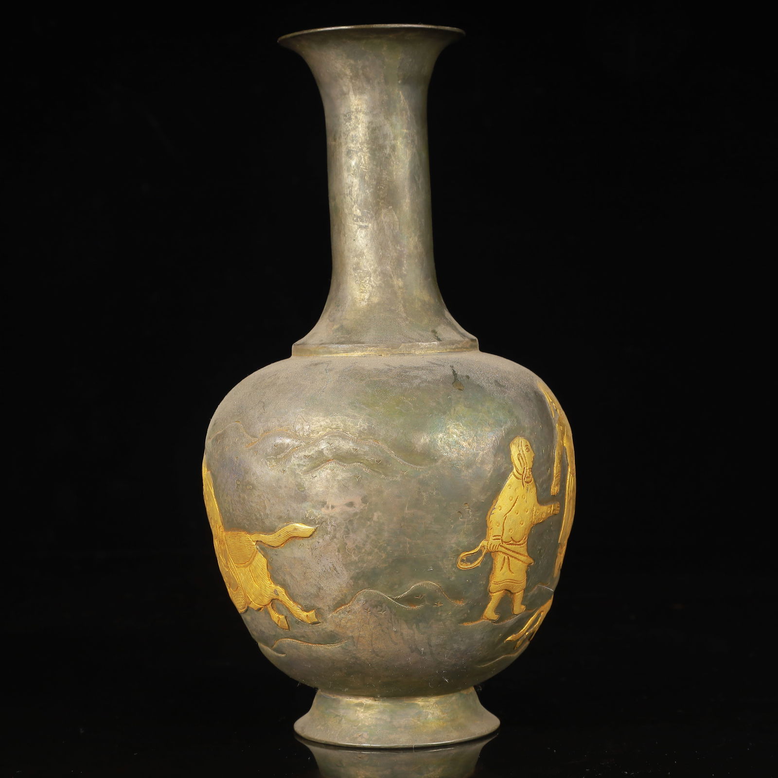 An Exquisite Gilt Silver Figure Pattern Vase - 12