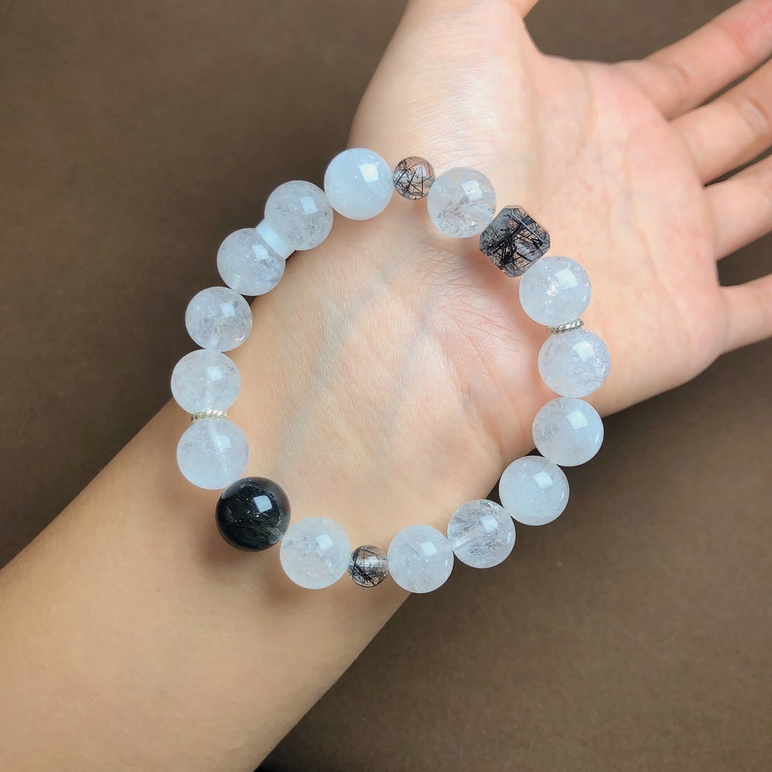 An Exquisite Crystal Bracelets - 2