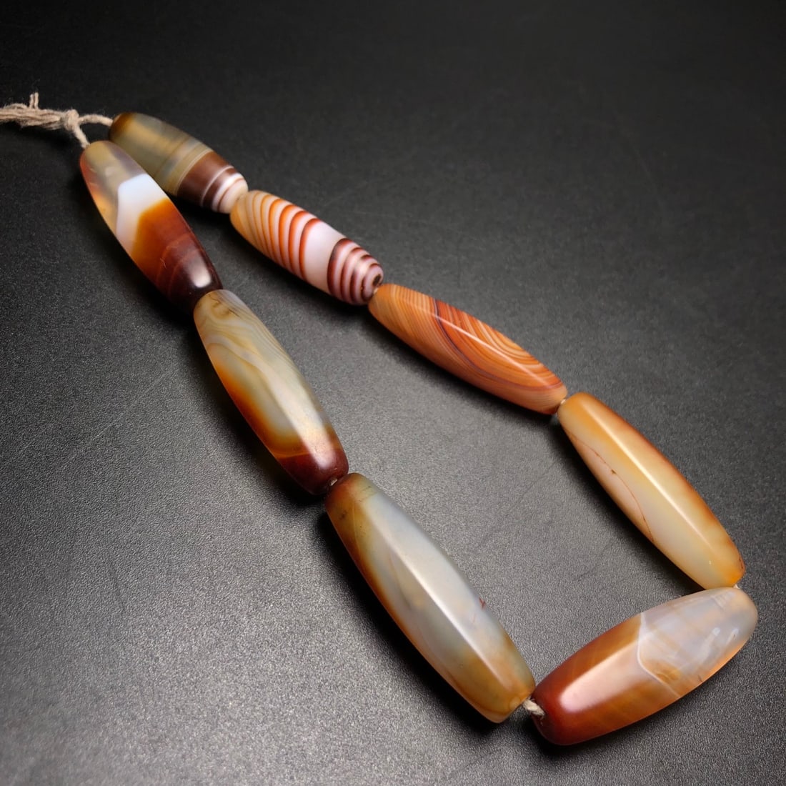 A Precious Agate Bracelets - 6