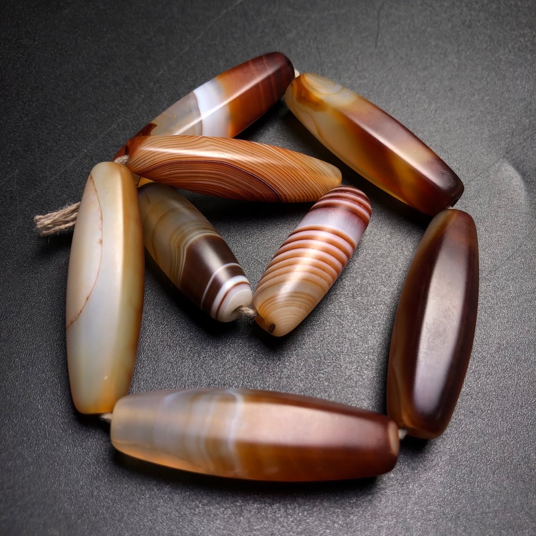 A Precious Agate Bracelets - 7