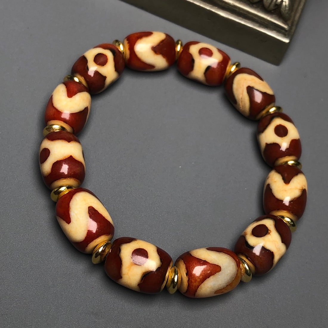 A Precious Dzi Bead Bracelets - 5