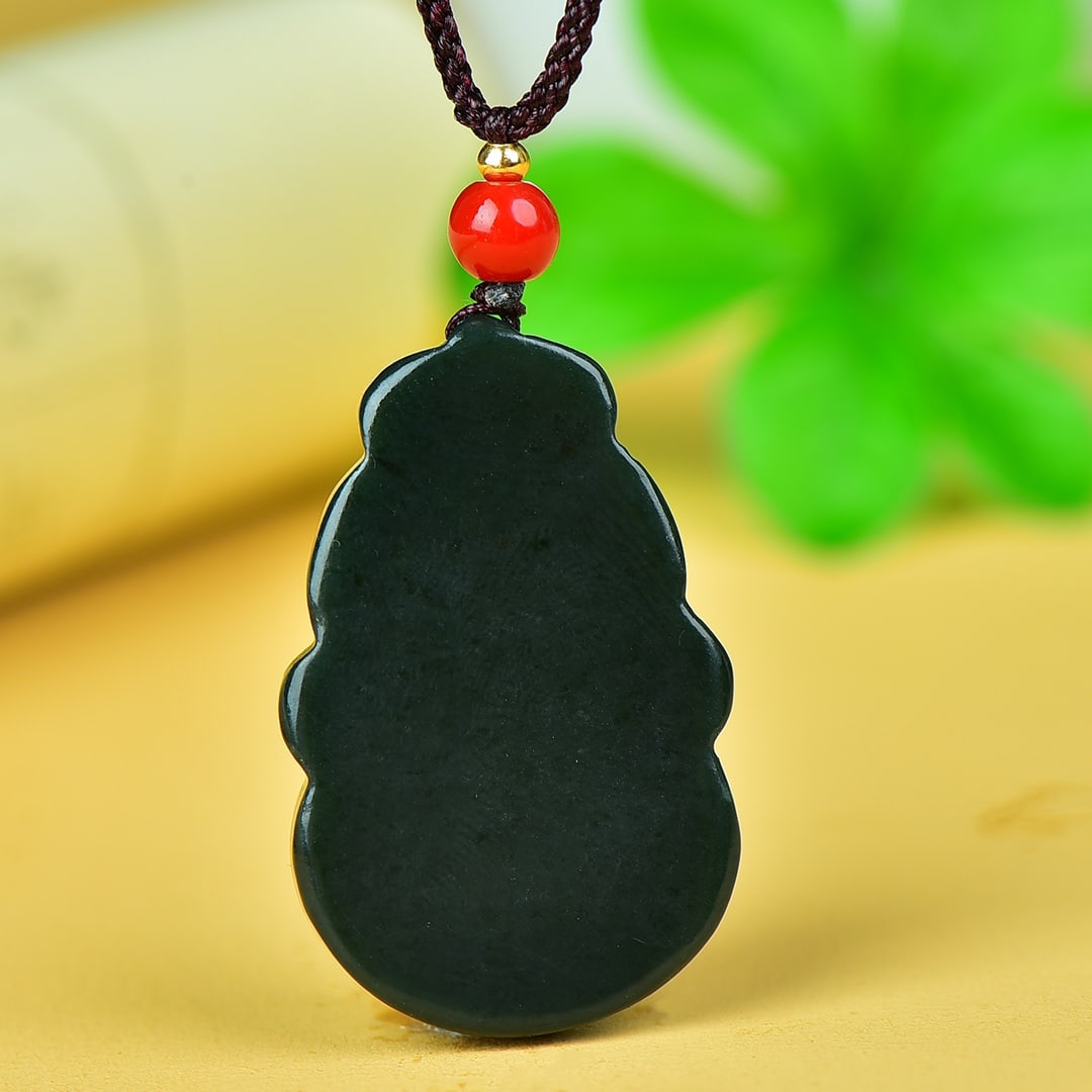 An Exquisite Jasper Figure Pattern Pendant - 5