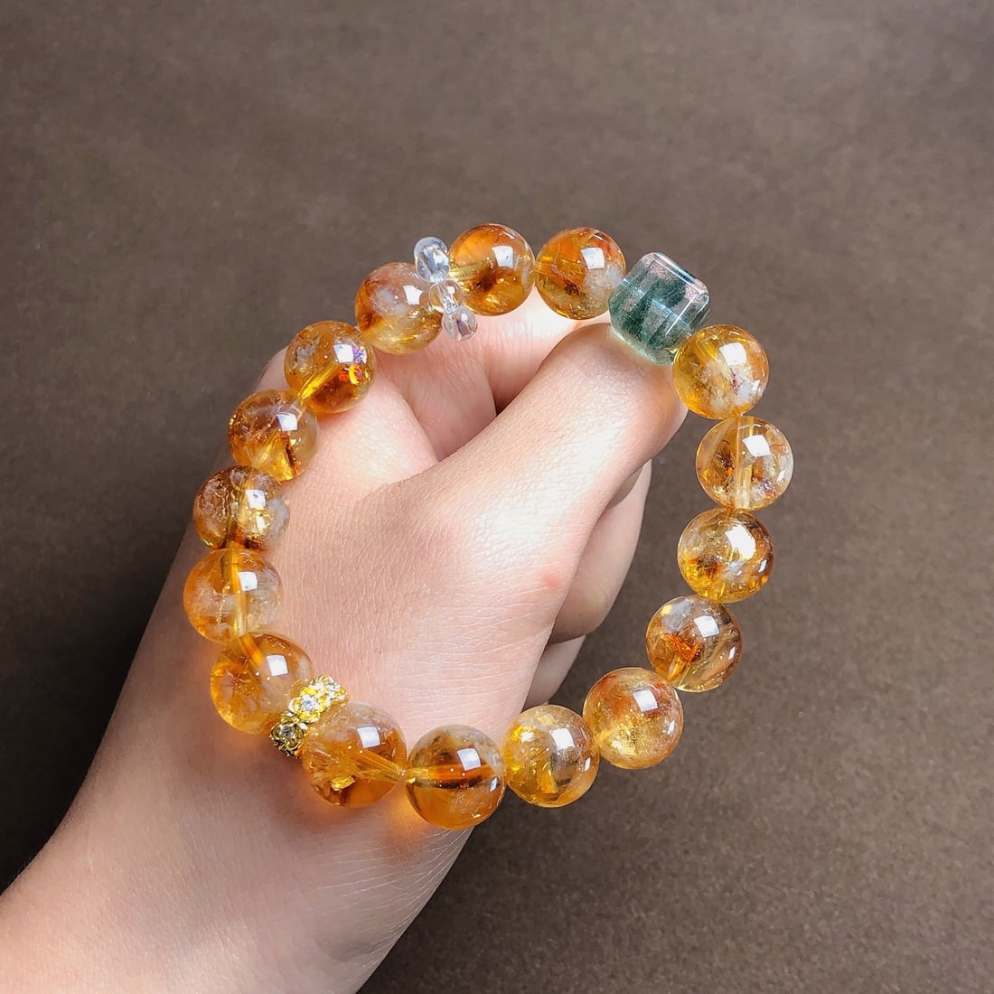 An Exquisite Crystal Bracelets - 2