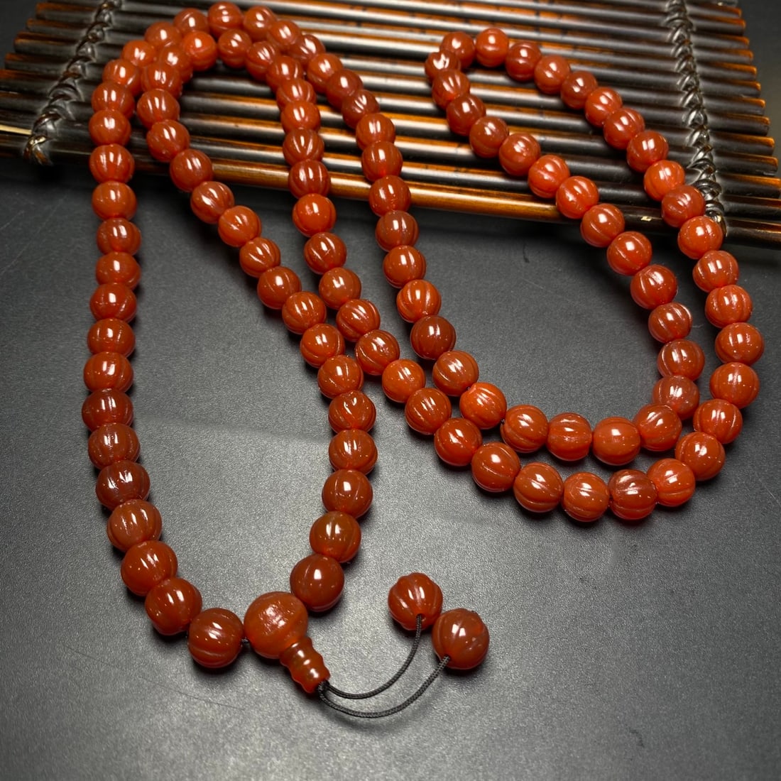 A Precious Agate Necklace - 3