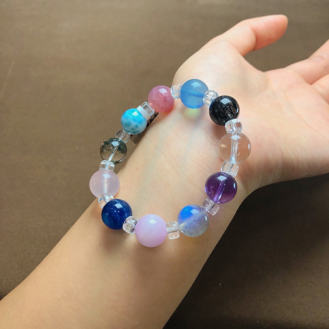 An Exquisite Crystal Bracelets - 3