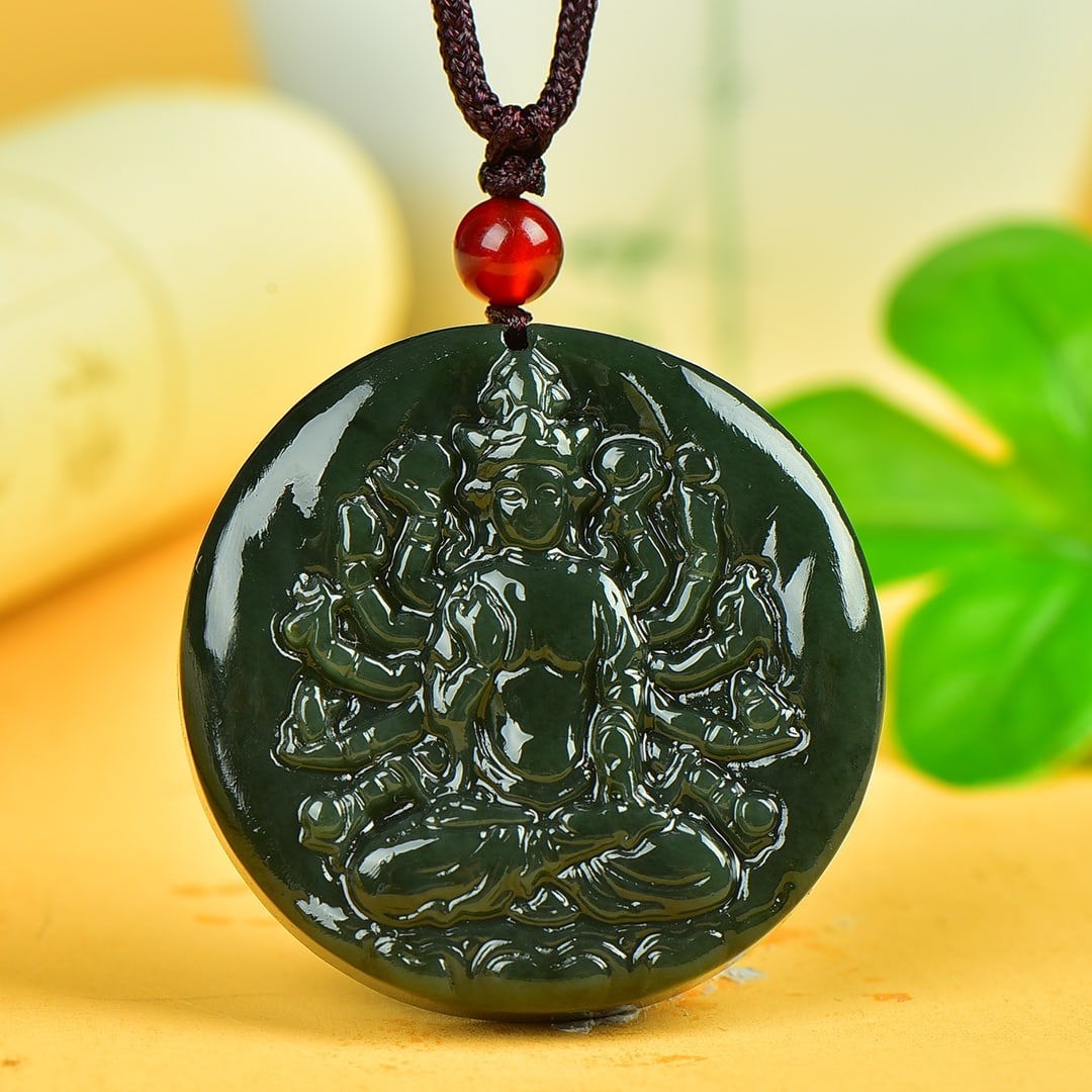 An Exquisite Jasper Statue of Thousand-hand Guanyin Pendant: An Exquisite Jasper Statue of Thousand-hand Guanyin Pendant,Size:1.6inx1.6in 碧玉千手观音挂件