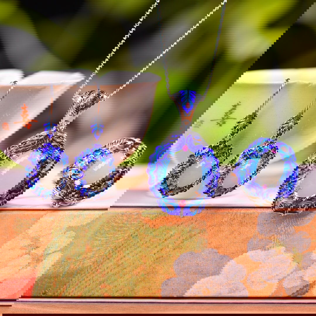 A Set of Fine Sterling Silver Inlaid White Jade Enamel Pendant: A Set of Fine Sterling Silver Inlaid White Jade Enamel Pendant,Size: (Pendant)0.5inx0.6in (Earrings)0.3inx0.4in (Ring)0.4inx0.4in 