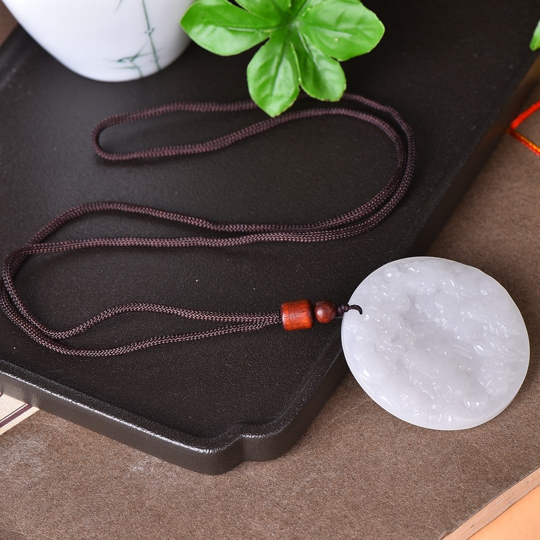 An Exquisite Jadeite Landscape Pattern Pendant - 4