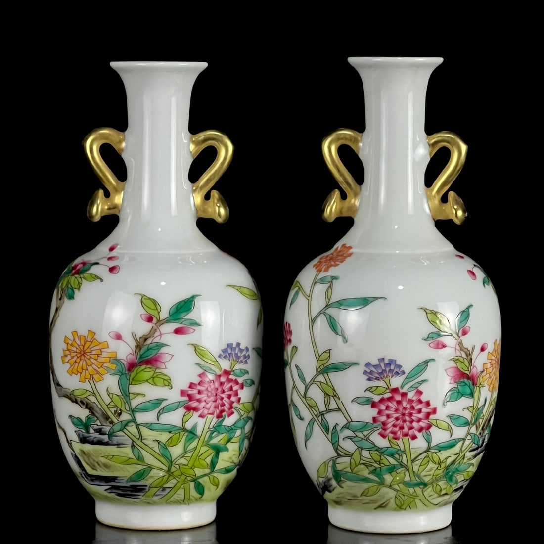 A Pair of Exquisite Enamel Painted Gold Flower Pattern Ruyi-Ears Vases,With Poem: A Pair of Exquisite Enamel Painted Gold Flower Pattern Ruyi-Ears Vases,With Poem,Qing Dynasty, China,Yongzheng Four-character Mark,Size:6.9inx3.1in 