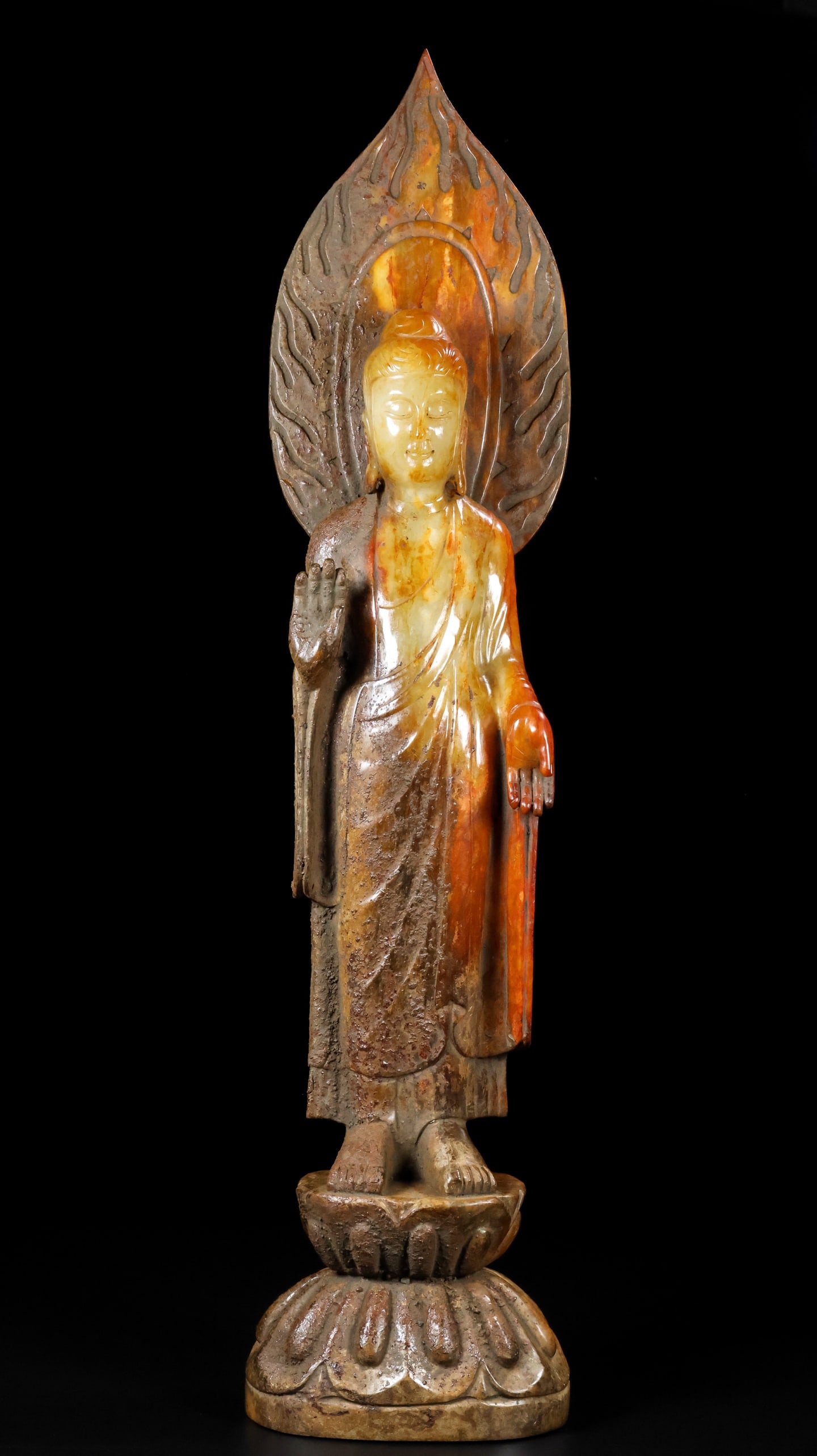 An Exquisite White Jade Buddha Statue (1 of 9)