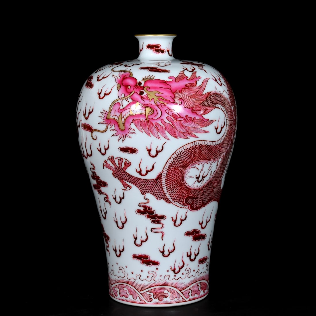 A Rare Famille-Rose Ruby Red-Glazed Painted Gold Auspicious Cloud and Dragon Pattern Vase (1 of 9)
