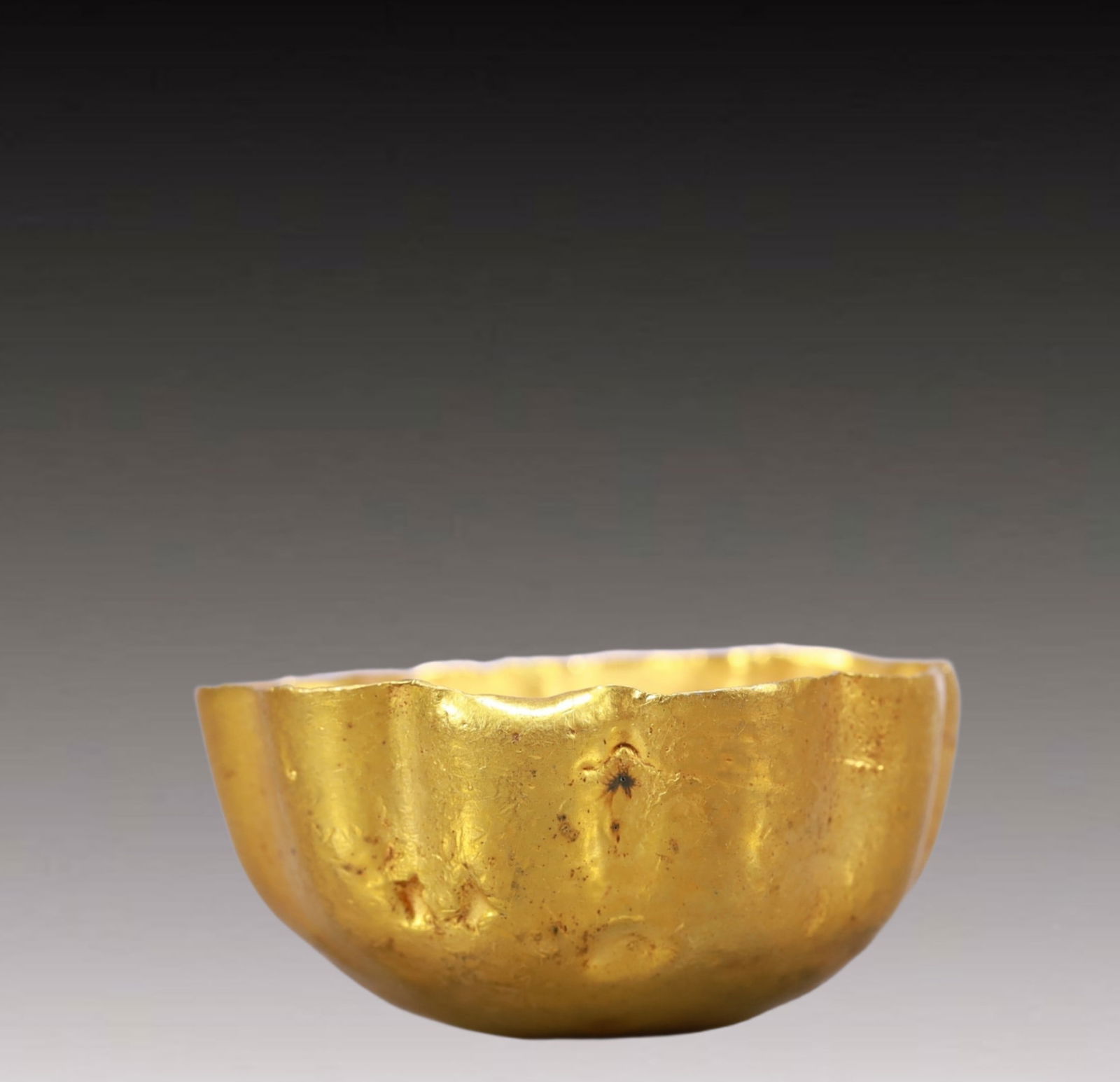 An Exquisite Gold Ingot - 2