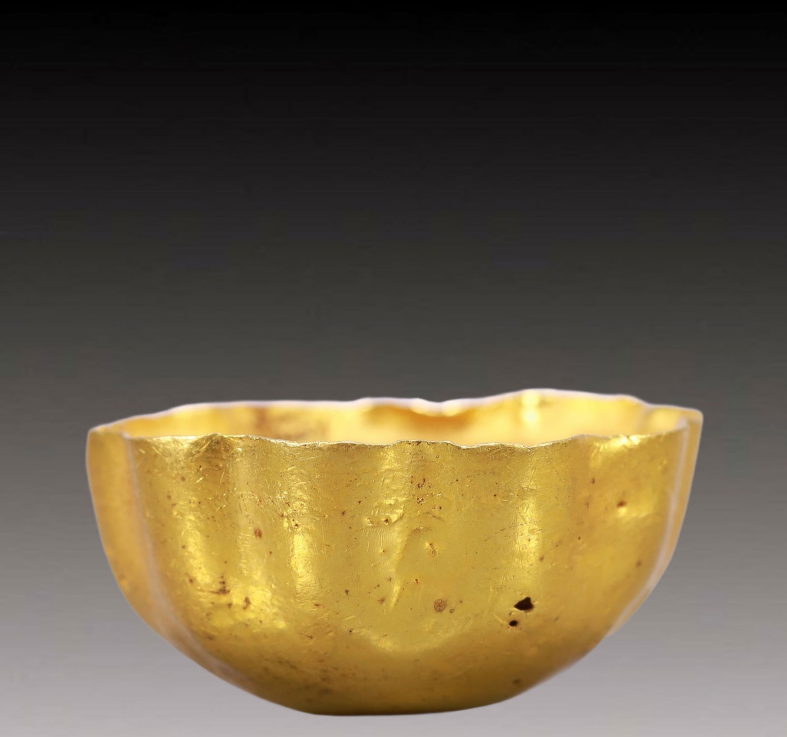 An Exquisite Gold Ingot - 7