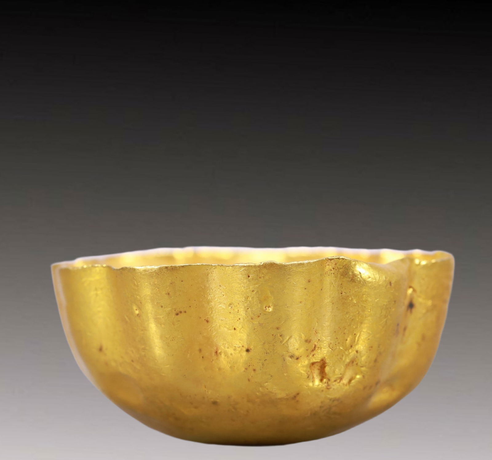 An Exquisite Gold Ingot - 8