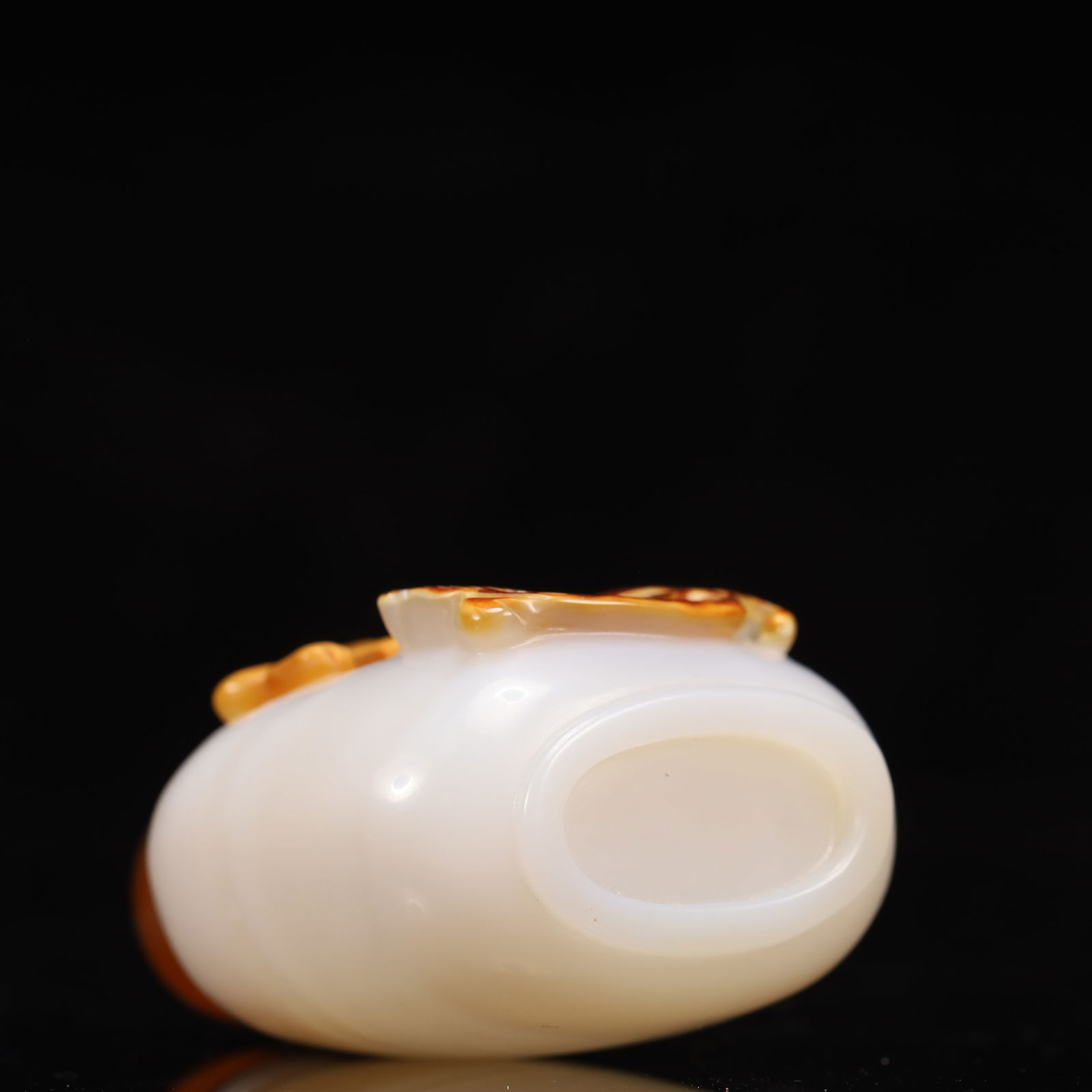 An Exquisite Agate Auspicious Beast Pattern Snuff Bottle - 9