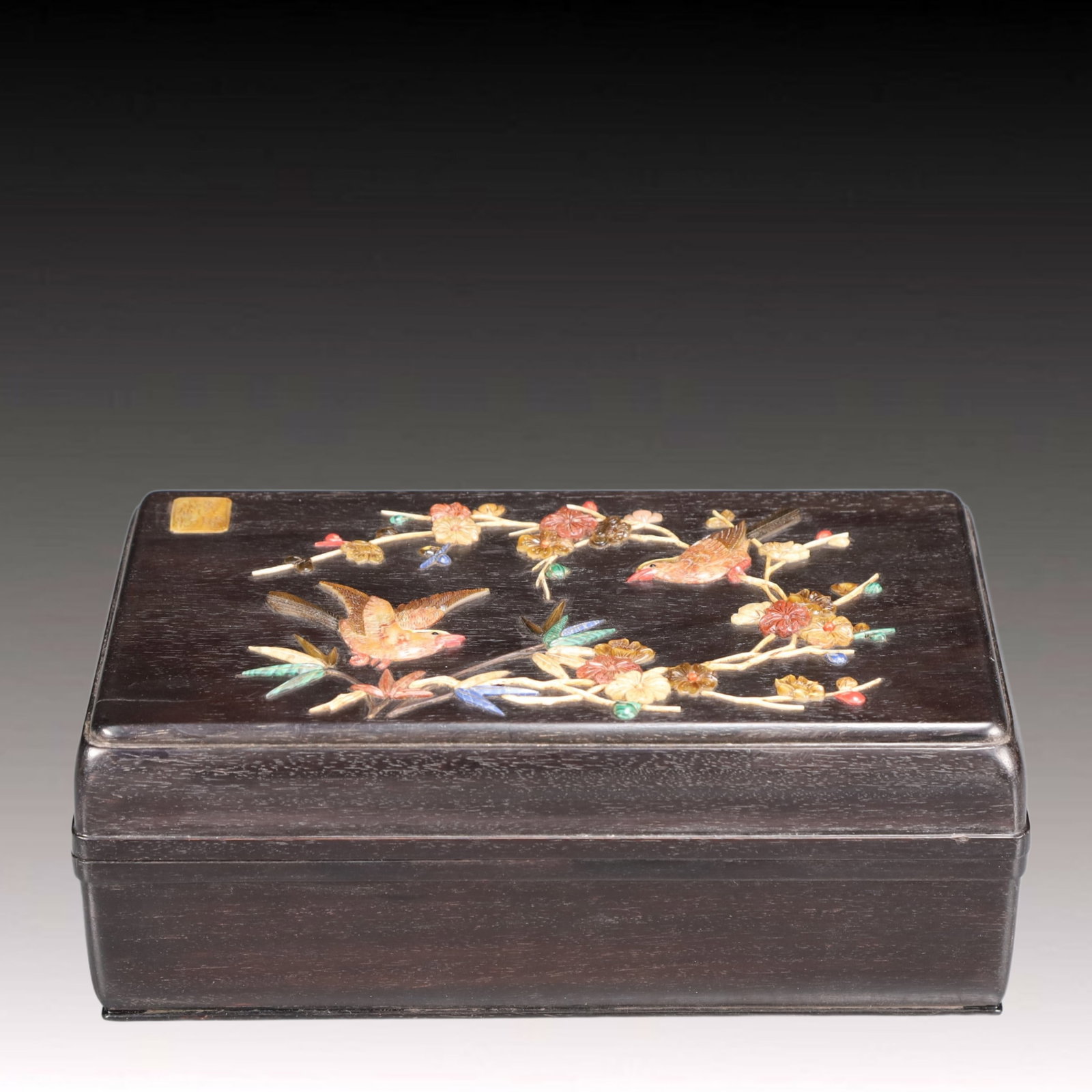 An Exquisite Eaglewood Flower and Bird Pattern Box (1 of 8)
