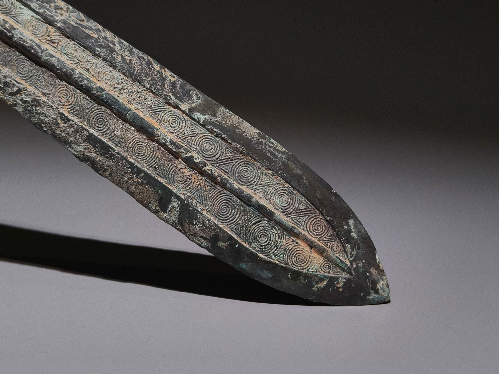 An Archaic Bronze Beast-Face Pattern Weapon - 4