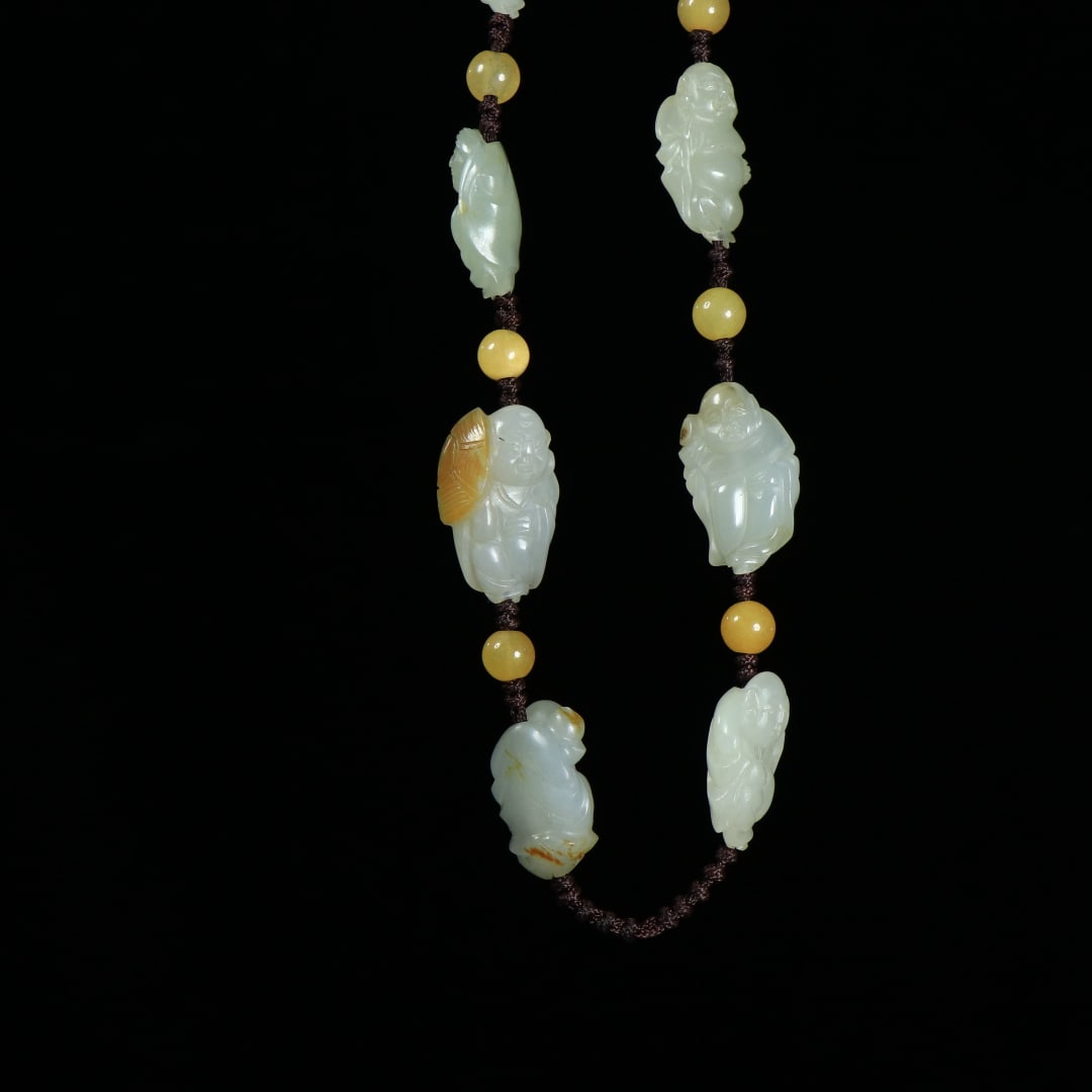 An Exquisite White Jade Arhat Pattern Necklace - 6