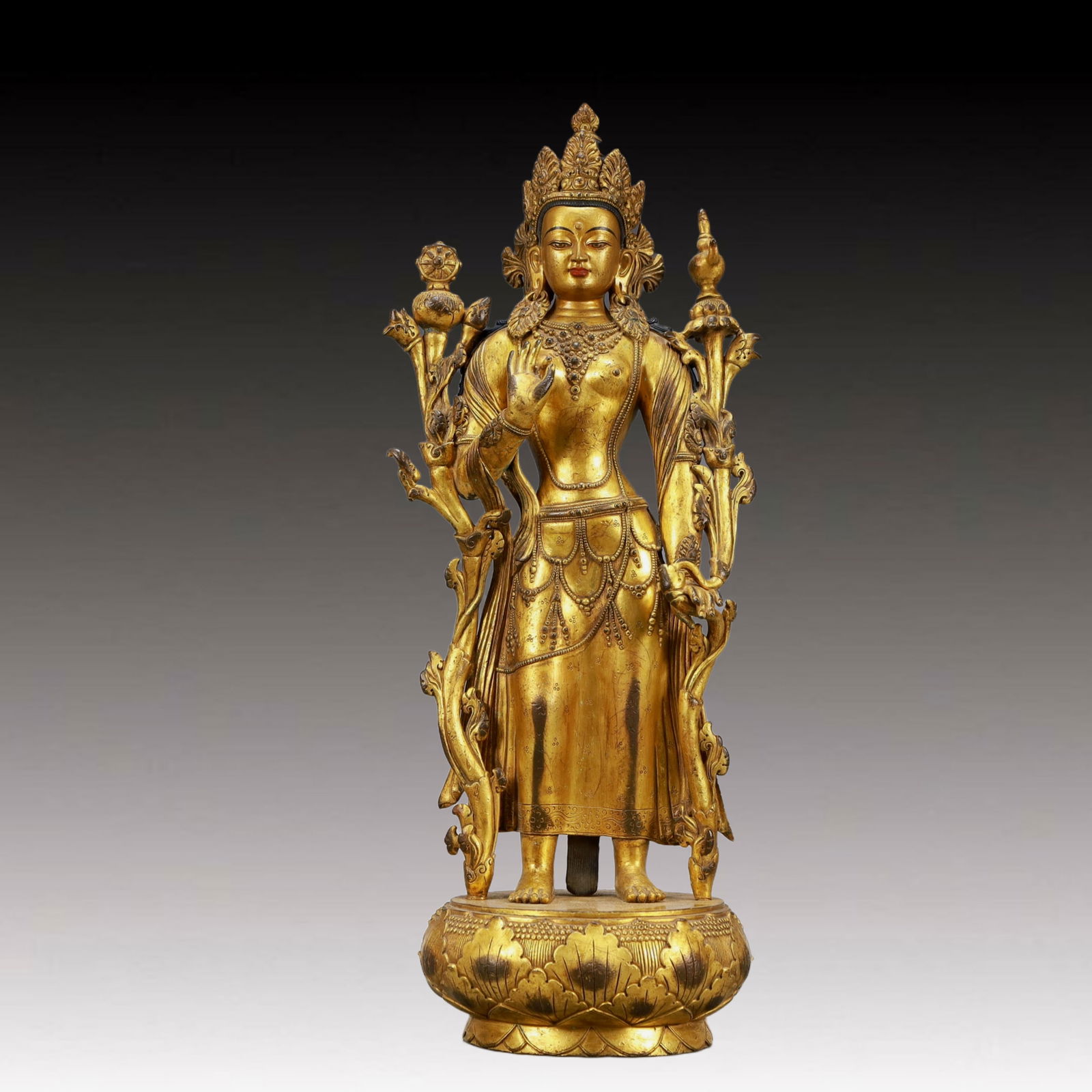 A Solemn Gilt Bronze Statue of Manjusri: A Solemn Gilt Bronze Statue of Manjusri,Ming Dynasty, China,Size:6.3inx16.1in,Weight:3750g 铜鎏金文殊菩萨像,中国明代