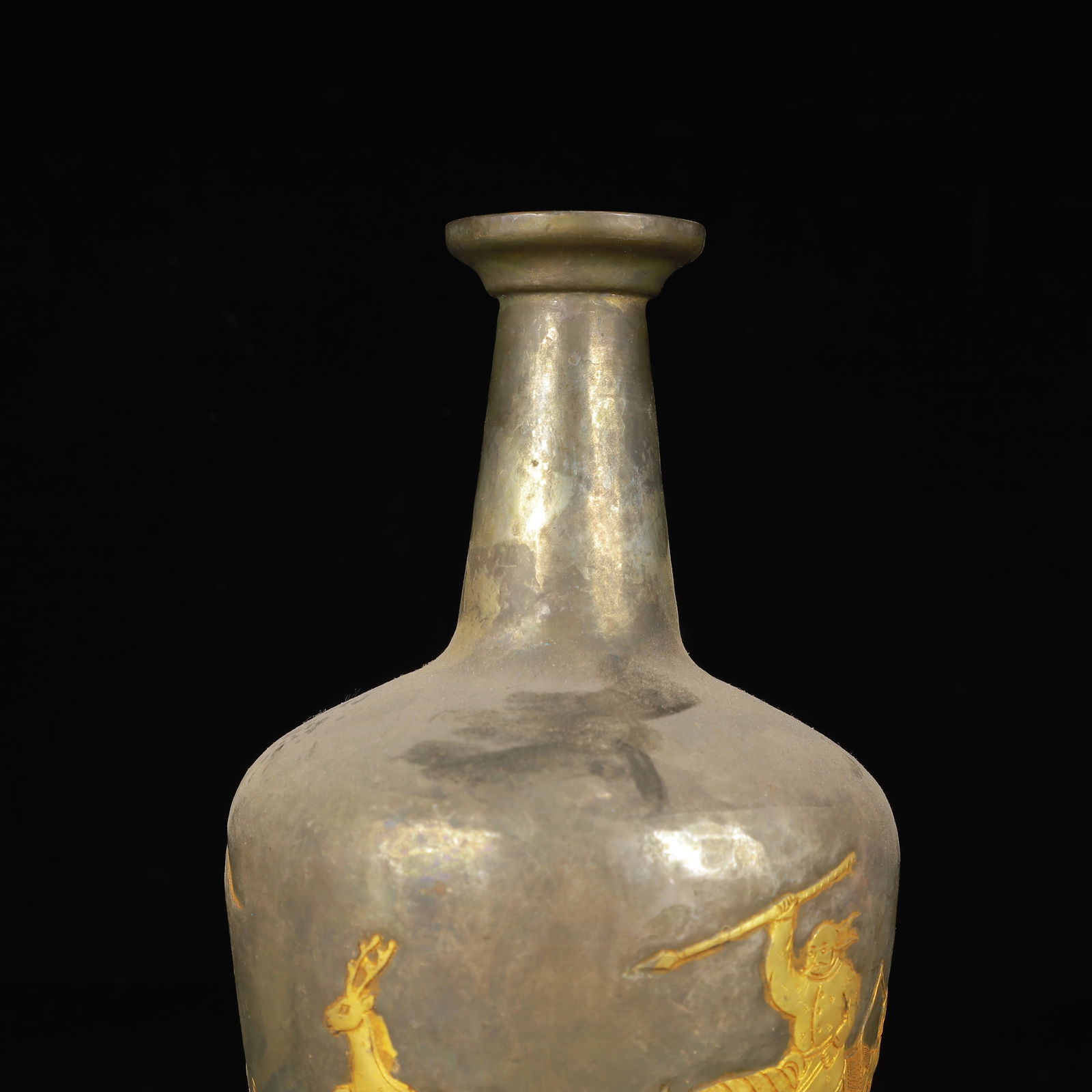 An Exquisite Gilt Silver Figure Pattern Vase - 5