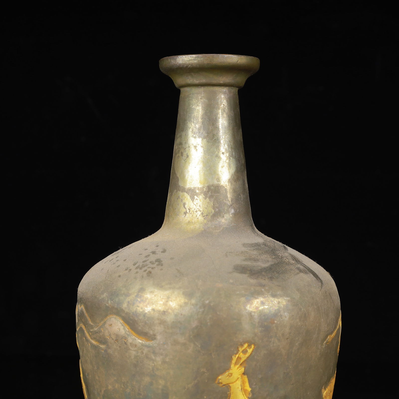 An Exquisite Gilt Silver Figure Pattern Vase - 8