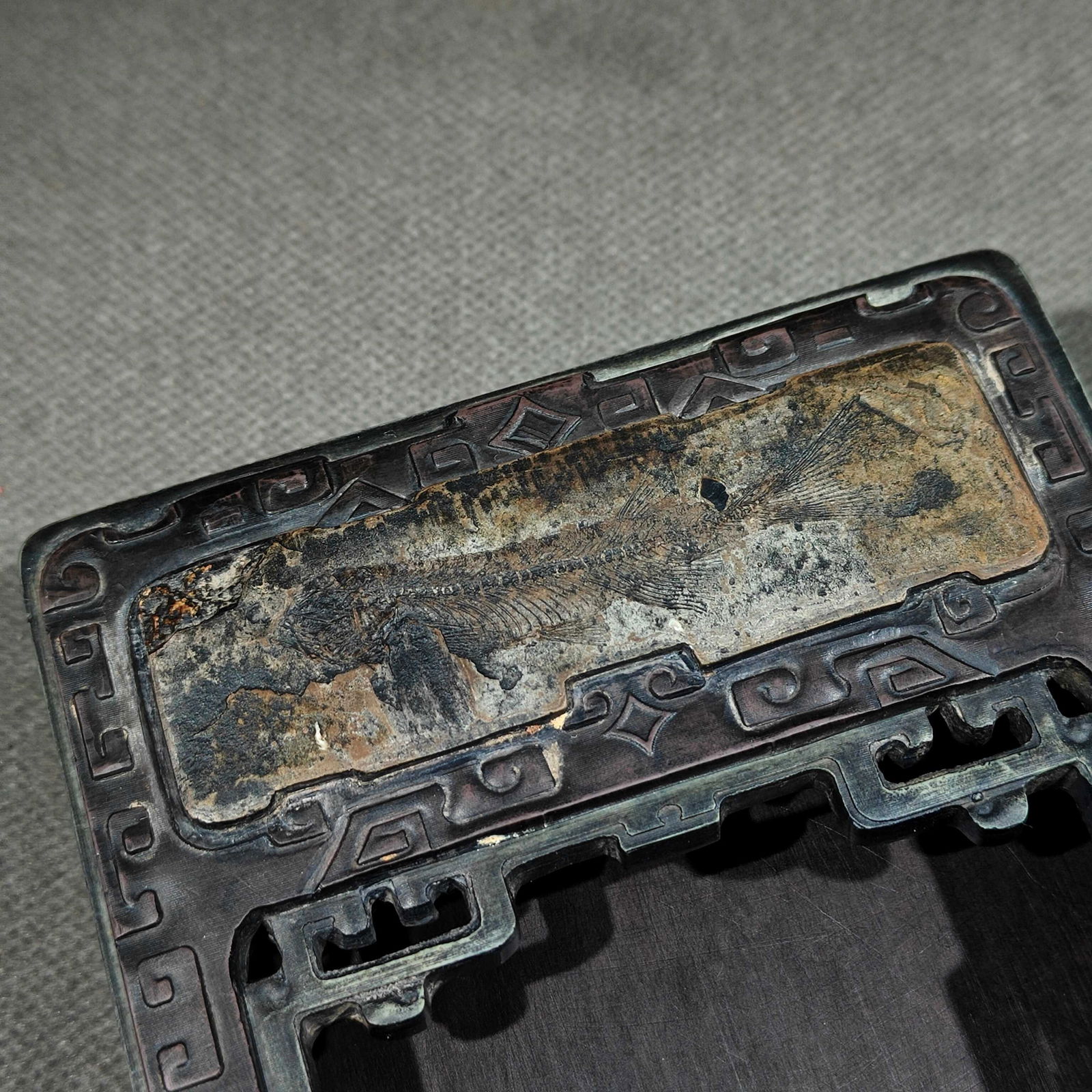 An Exquisite Fish Pattern Inkstone,With Poem - 3