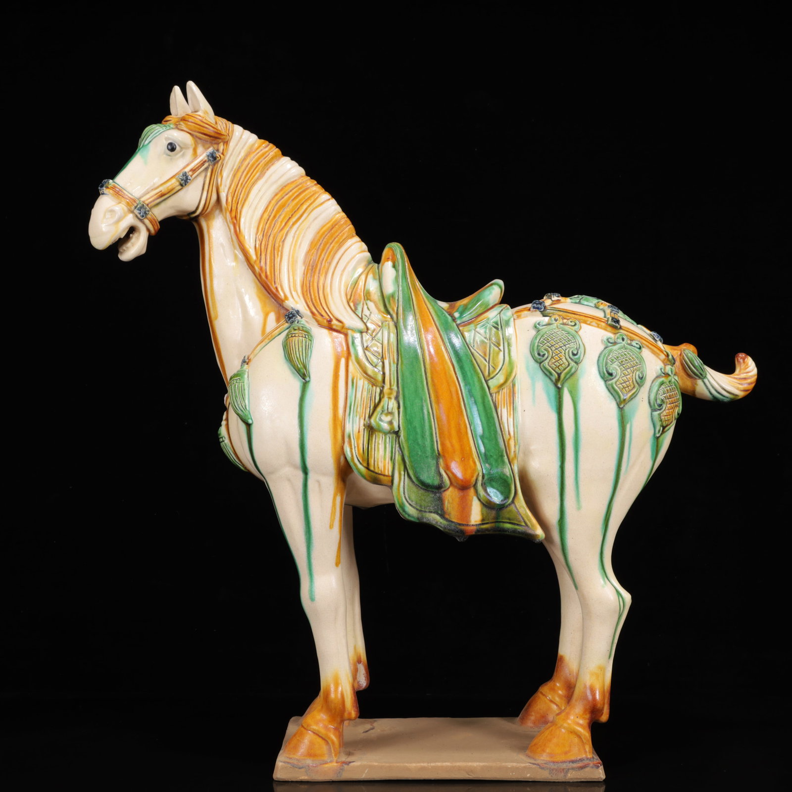 A Rare Tang Tri-Color Glazed Pottery Horse Ornaments (1 of 13)