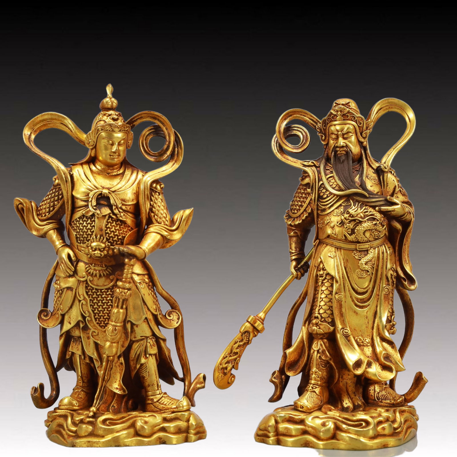 A Pair of Solemn Gilt Bronze Statue of Guangong (1 of 13)