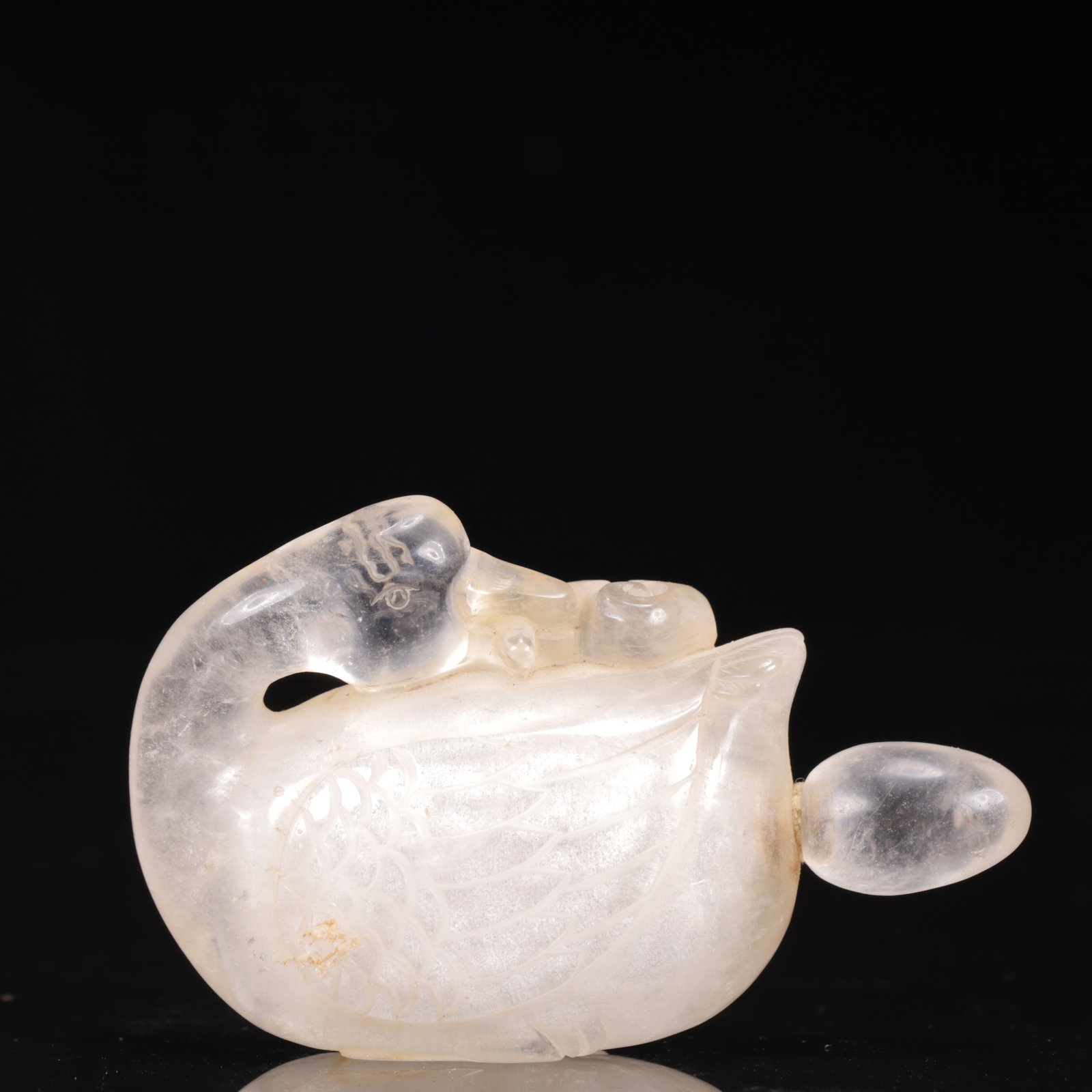 An Exquisite Crystal Goose Ornament (1 of 7)