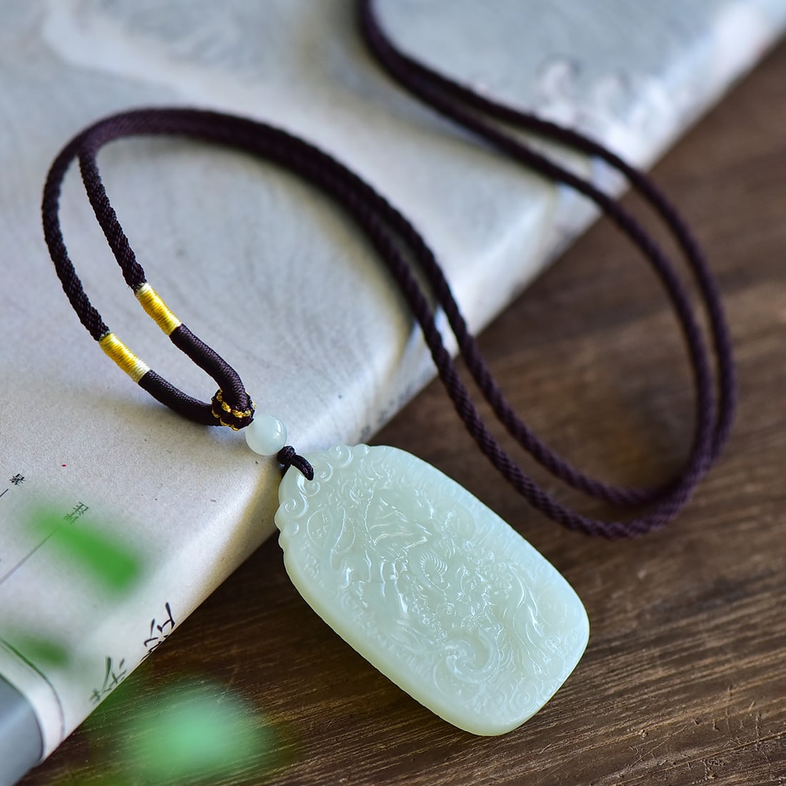 An Exquisite White Jade Dragon Pattern Pendant - 4