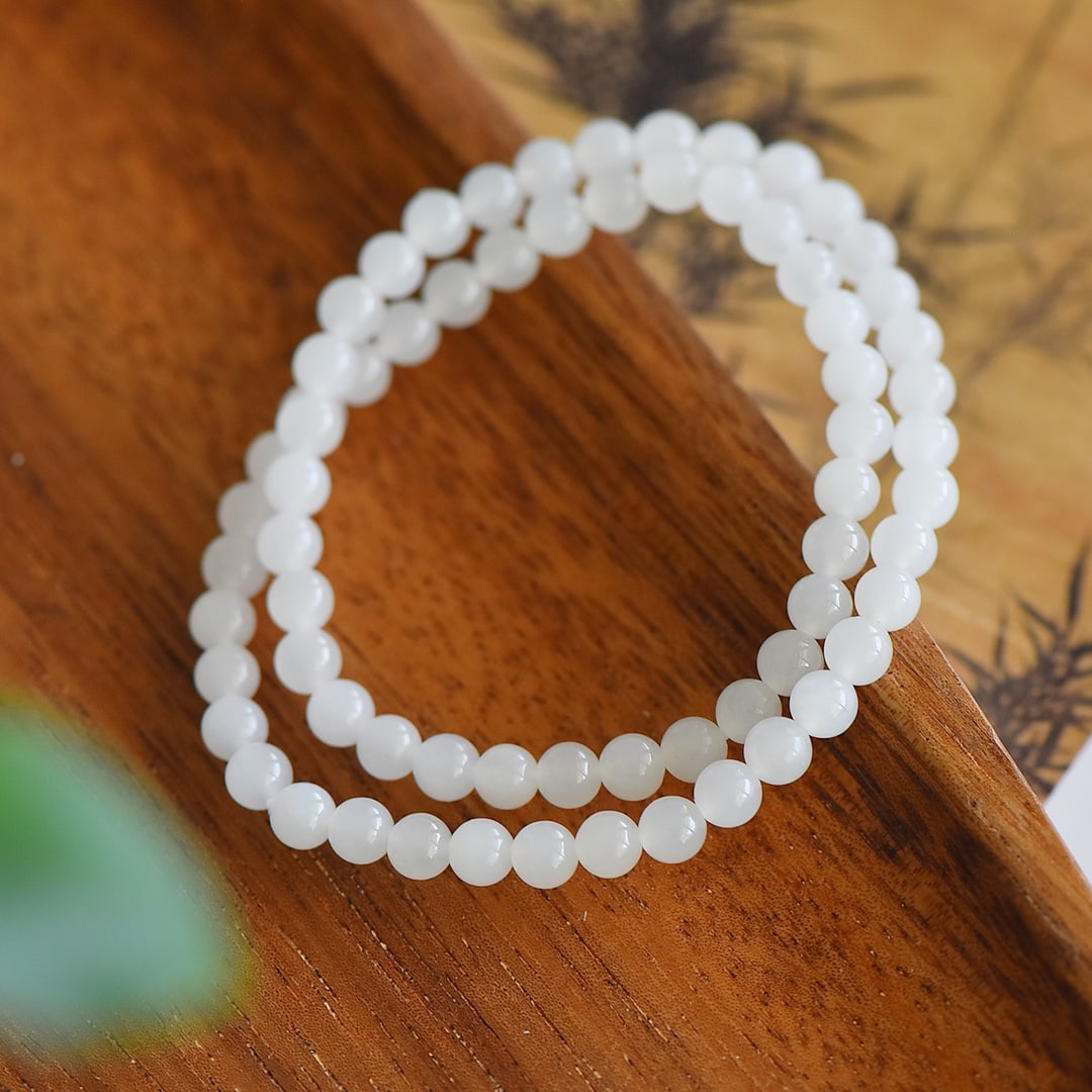 An Exquisite White Jade Bracelets - 3