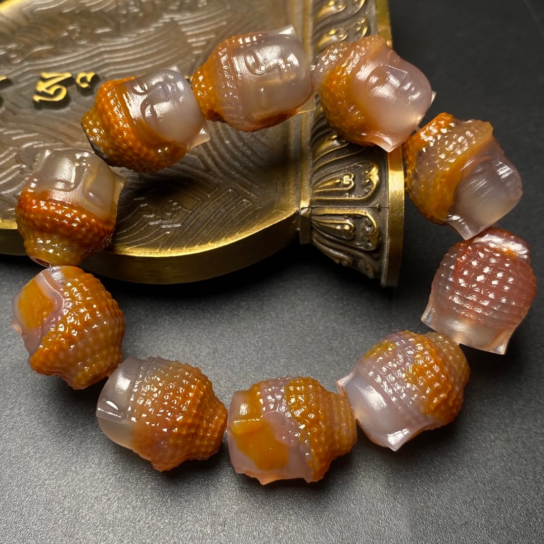 An Exquisite Agate Bracelets - 5