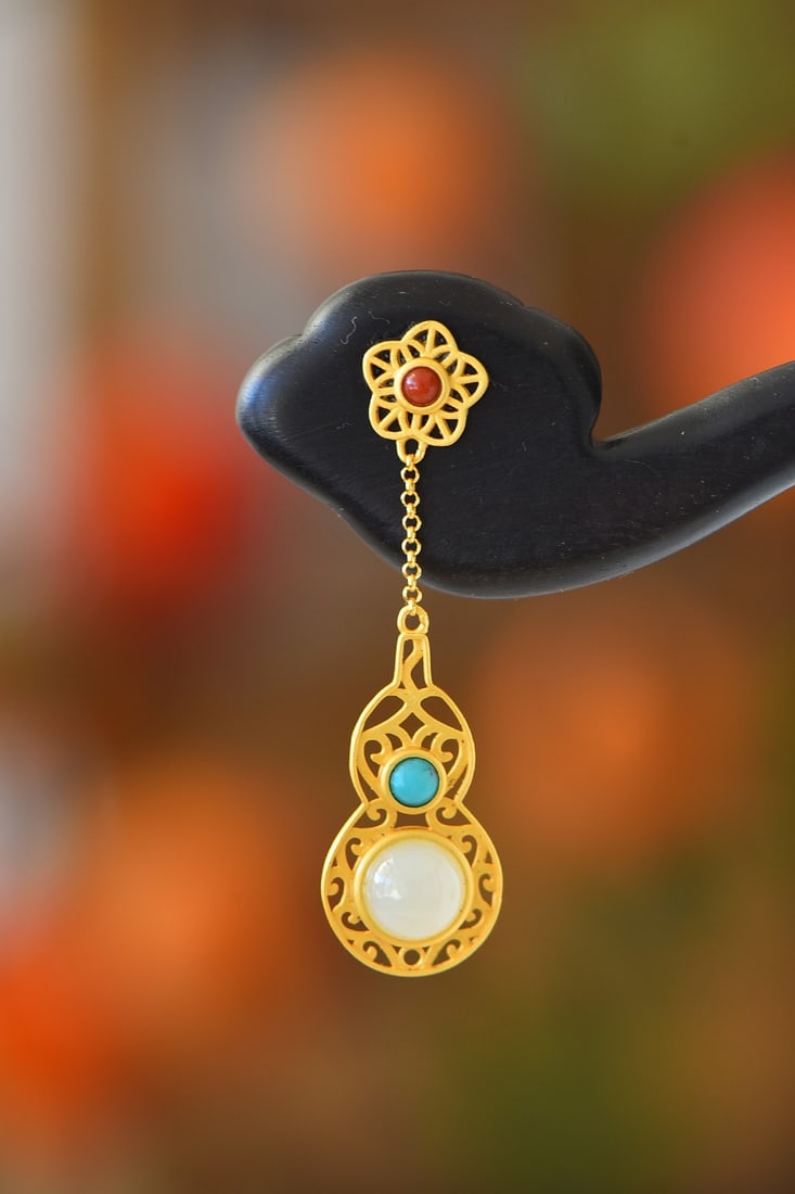 An Exquisite Sterling Silver-Gold Plated Inlaid White Jade Enamel Ebony Hairpin: An Exquisite Sterling Silver-Gold Plated Inlaid White Jade Enamel Ebony Hairpin 纯银镀金镶白玉珐琅黑檀木发簪