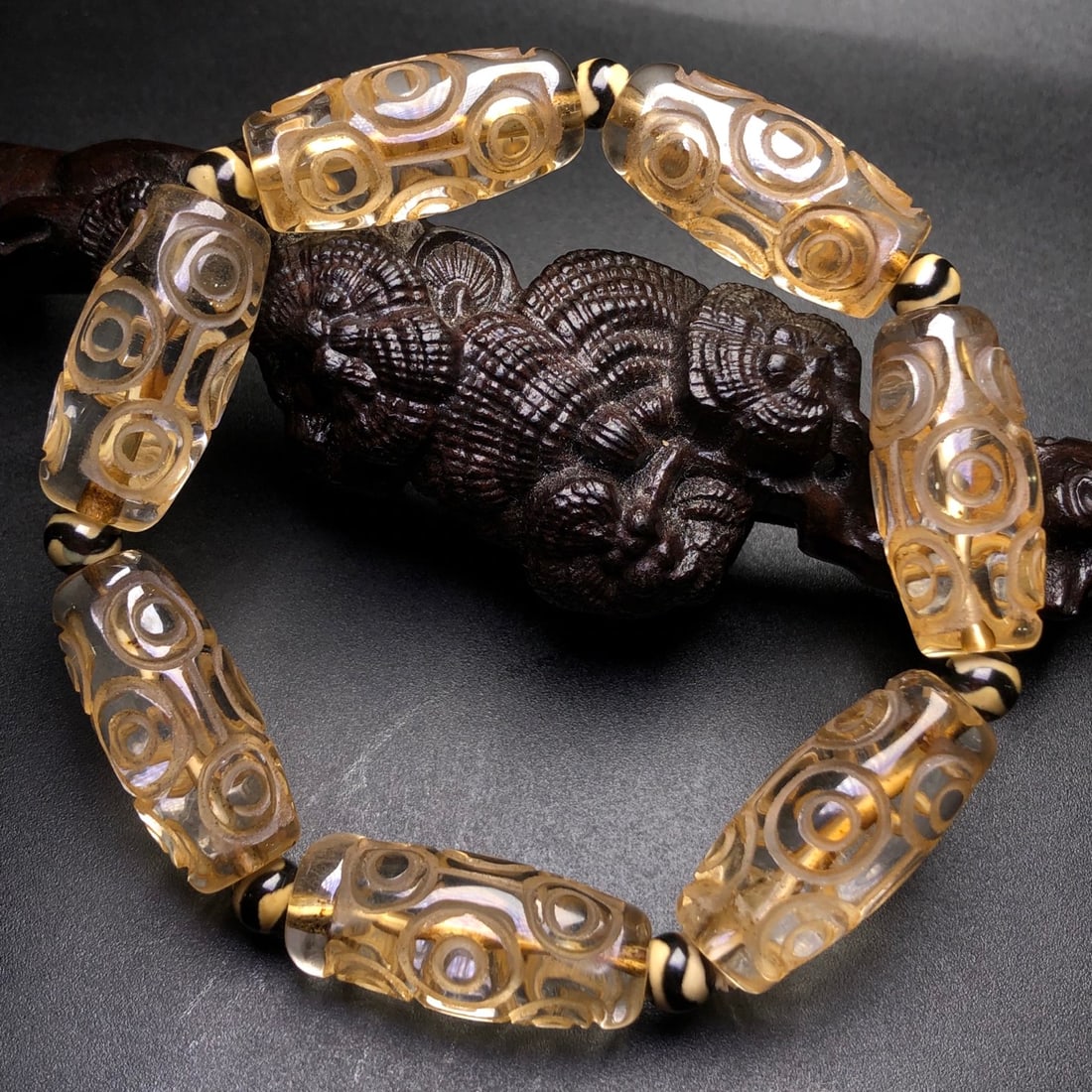 An Exquisite Crystal Bracelets - 2