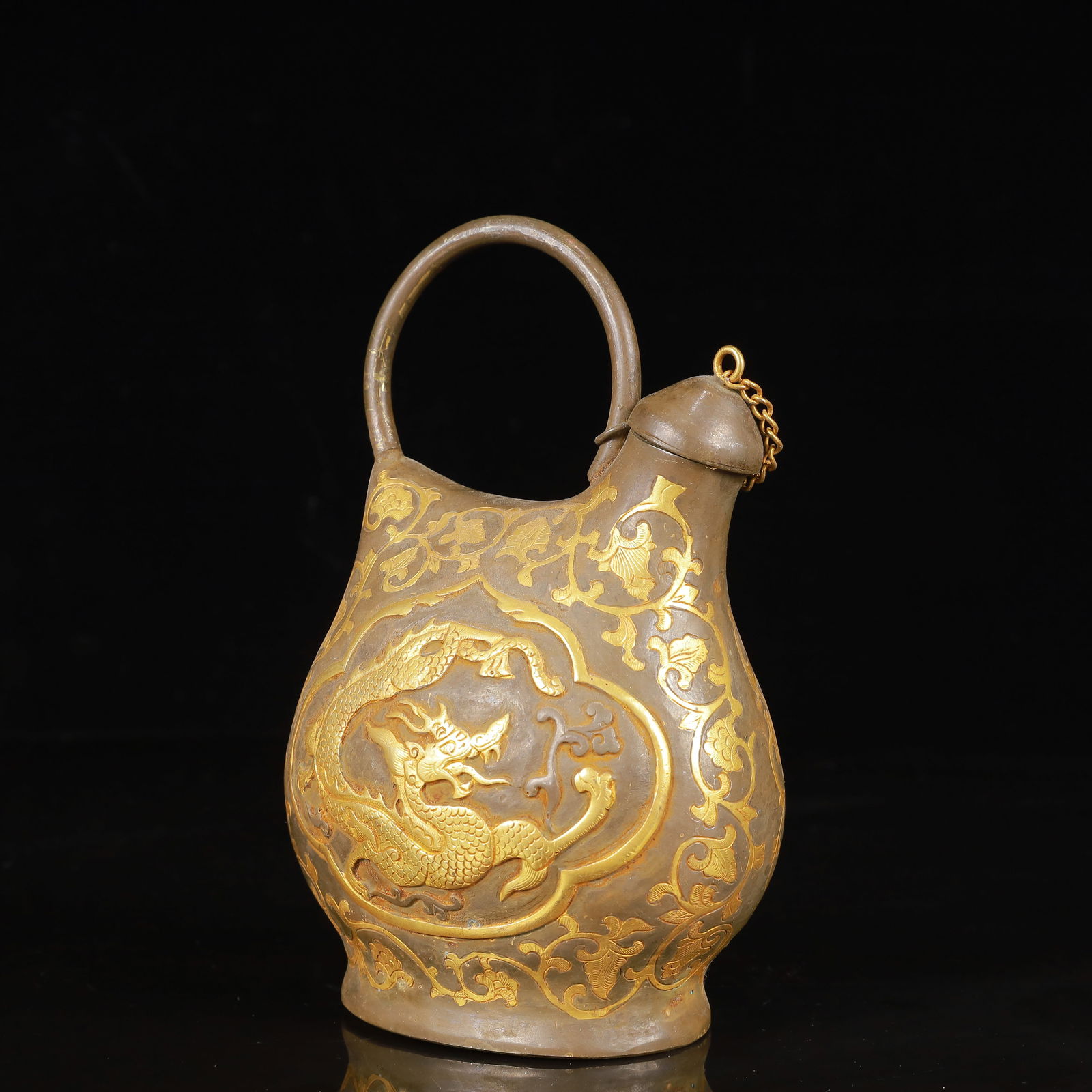 An Exquisite Gilt Silver Dragon Pattern Ewer - 4