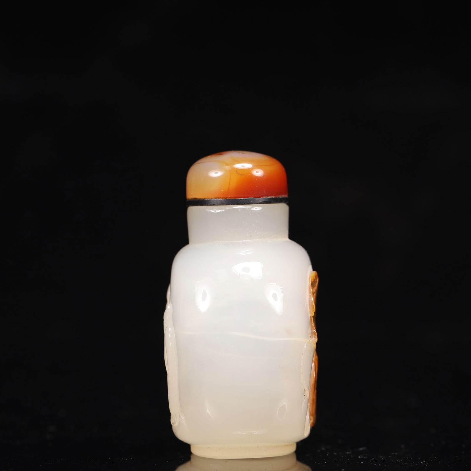 An Exquisite Agate Pine and Figure Pattern Snuff Bottle - 4