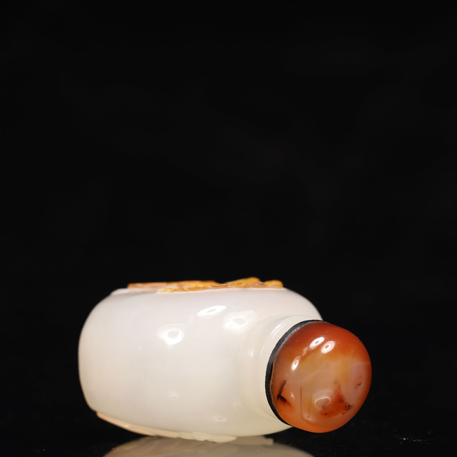An Exquisite Agate Pine and Figure Pattern Snuff Bottle - 7