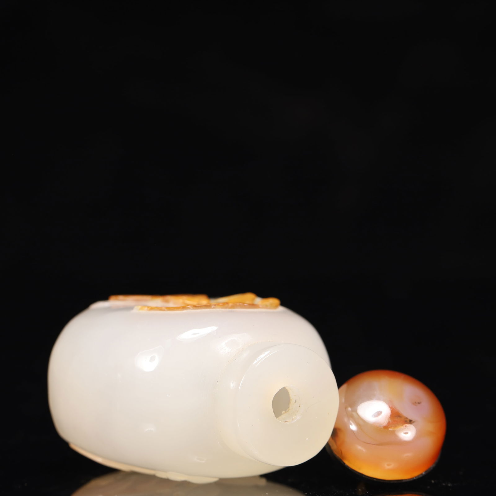 An Exquisite Agate Pine and Figure Pattern Snuff Bottle - 8