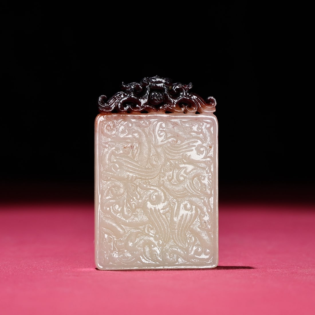 An Exquisite White Jade Dragon Pattern Pendant - 7