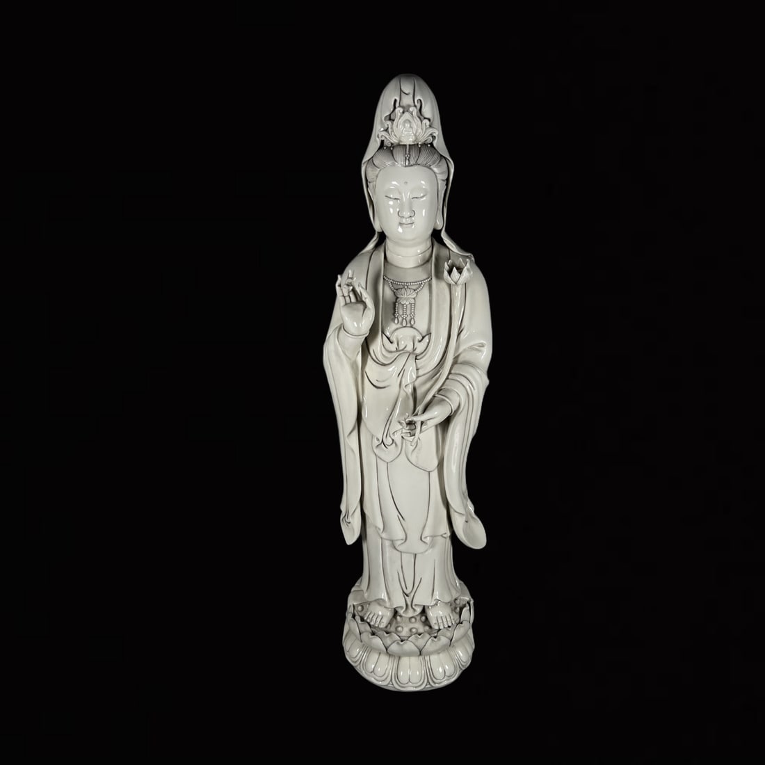 A Solemn Blance-De-Chine Statue of Avalokitesvara: A Solemn Blance-De-Chine Statue of Avalokitesvara,Ming Dynasty,China,He Chaozong Mark,Size:31.1in 德化瓷观音像,中国明代,何朝