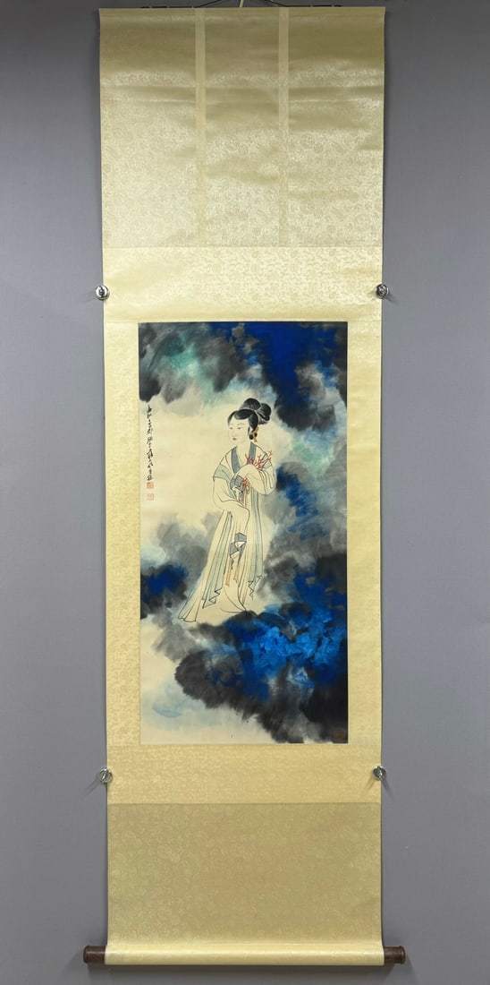 A Chinese Vertical Scroll Ink Painting of Character and Story on Paper: A Chinese Vertical Scroll Ink Painting of Character and Story on Paper,Zhang Daqian,Size:39inx19.3in 一幅中国水墨人物故事画立