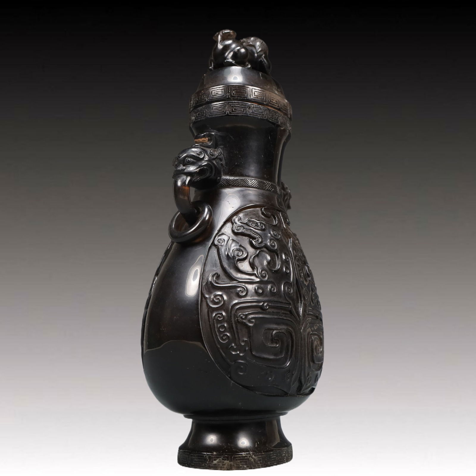 An Exquisite Crystal Beast-Face Pattern Double-Ears Vase - 6