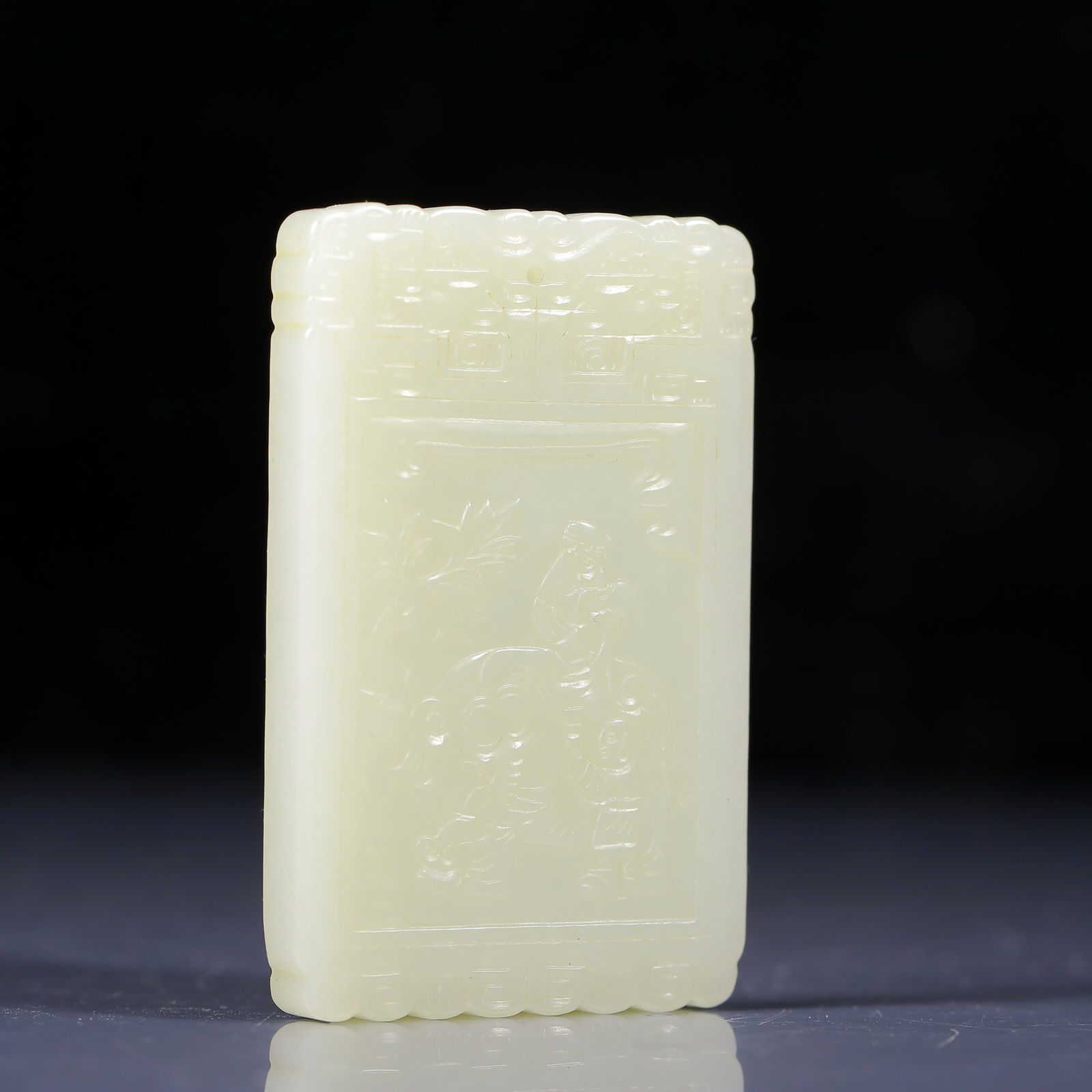 An Exquisite White Jade Figure Pattern Pendant - 3