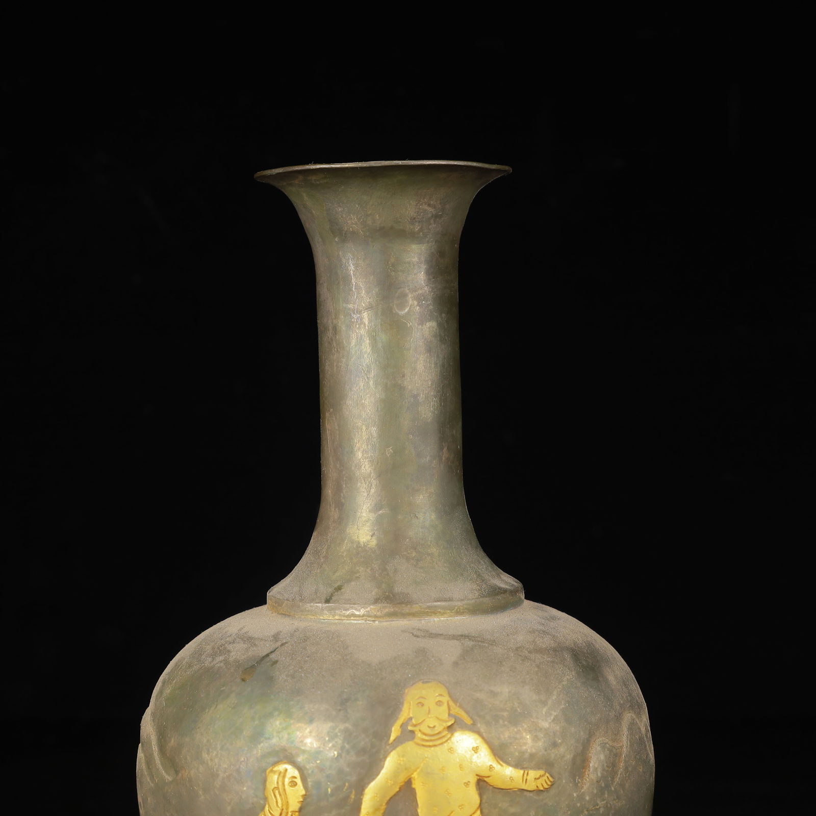 An Exquisite Gilt Silver Figure Pattern Vase - 8