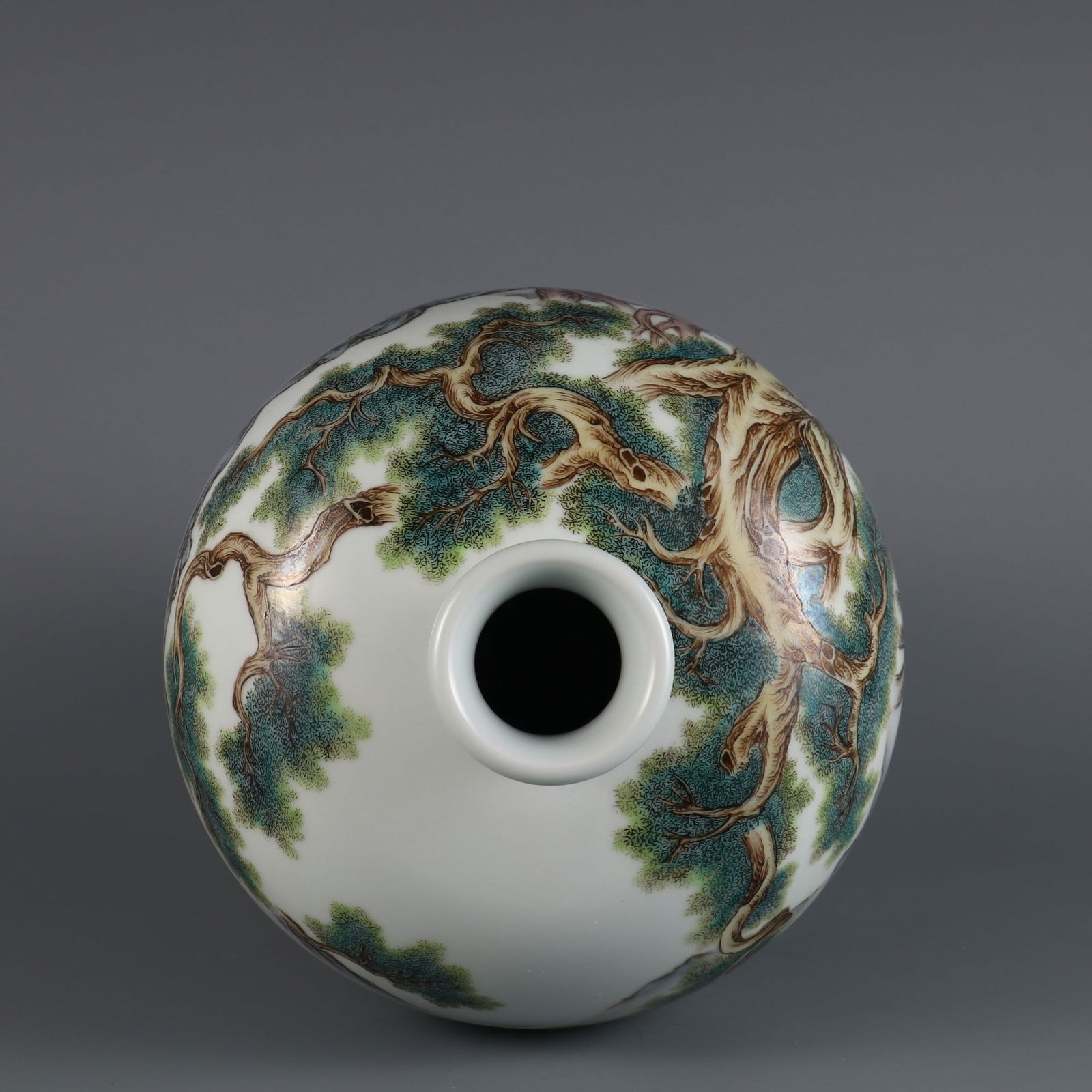 An Exquisite Enamel Dog Pattern Vase - 7