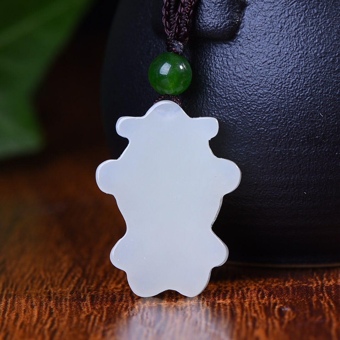 An Exquisite White Jade Monkey Pendant - 5